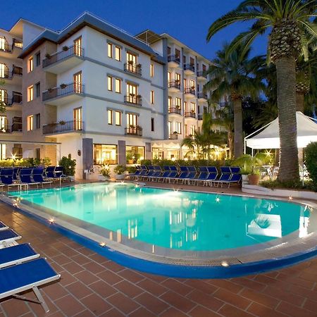 Hotel Caravel Sant'Agnello Εξωτερικό φωτογραφία