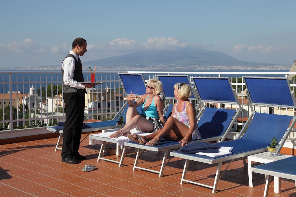 Hotel Caravel Sant'Agnello Εξωτερικό φωτογραφία