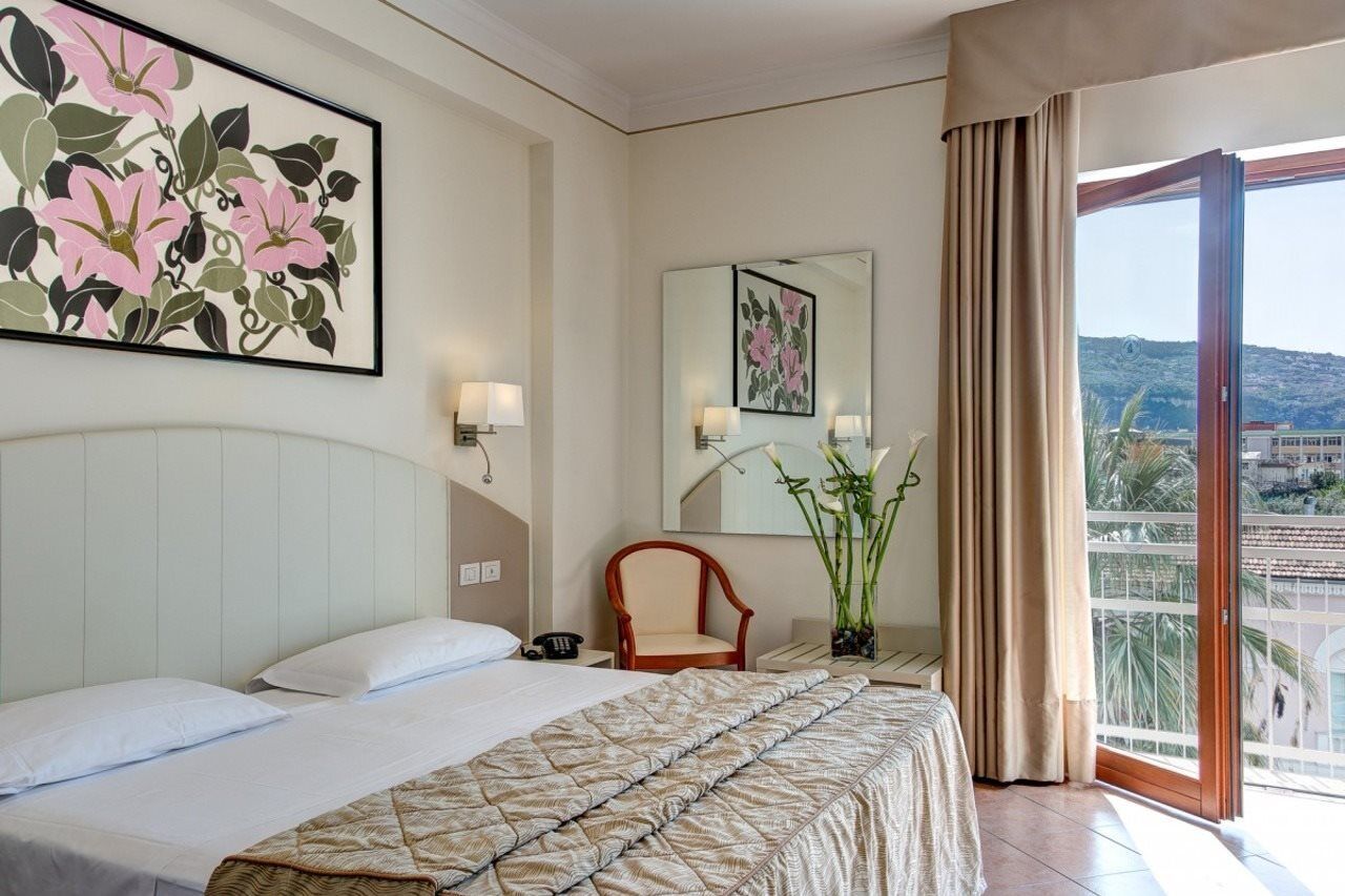 Hotel Caravel Sant'Agnello Εξωτερικό φωτογραφία